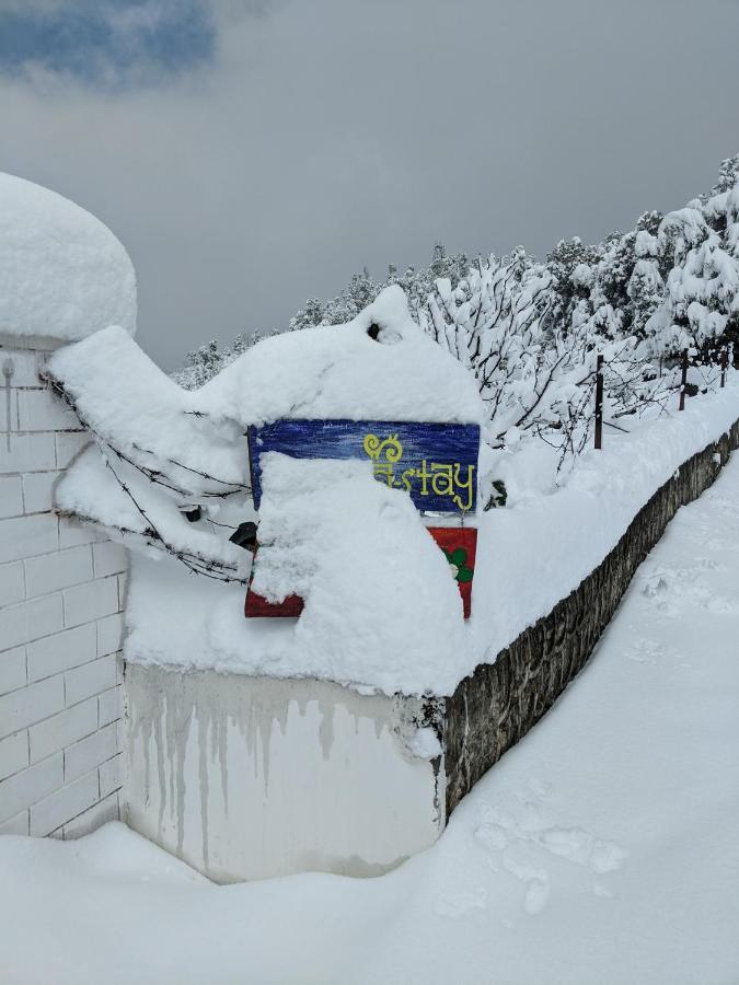 Namastay Himalayas, Kanatal Zewnętrze zdjęcie