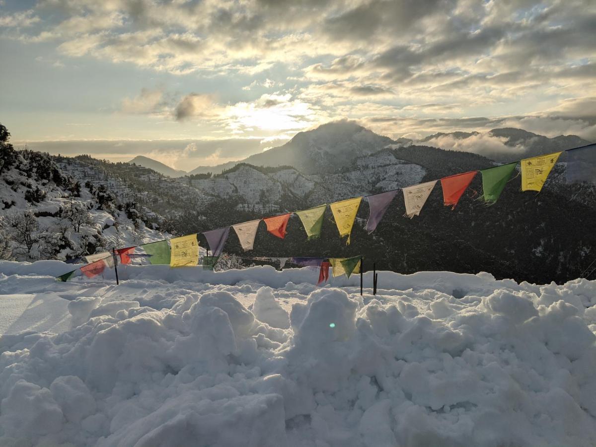 Namastay Himalayas, Kanatal Zewnętrze zdjęcie
